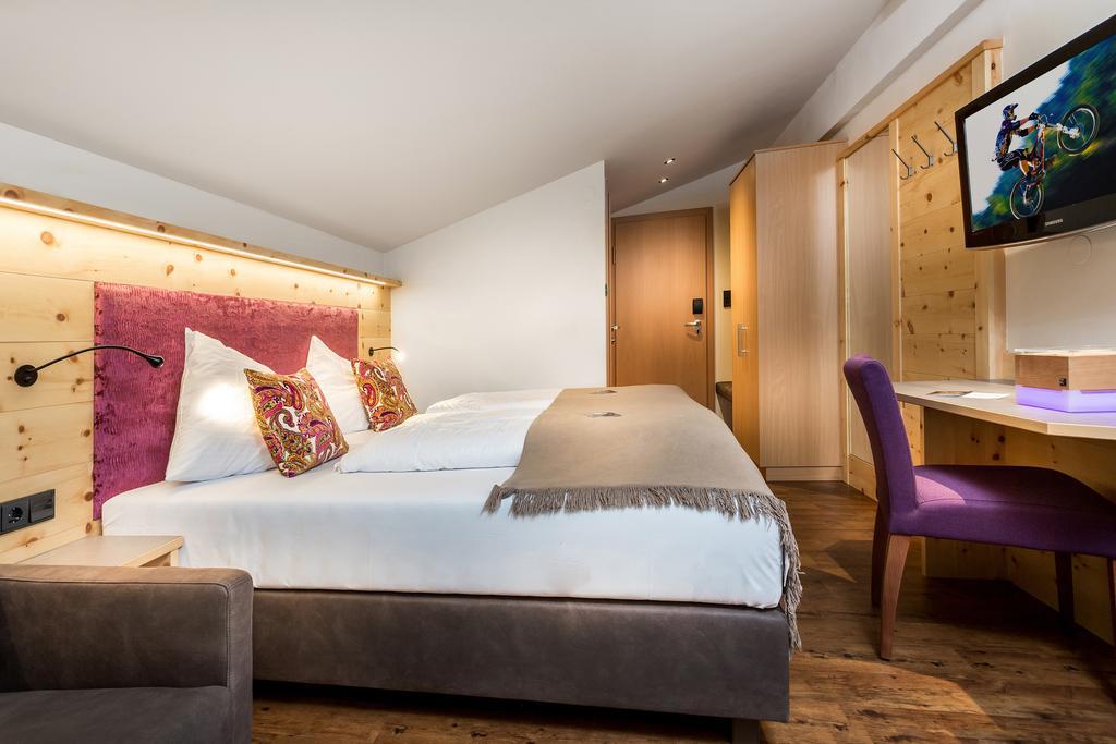 Hotel Talblick Зальбах-Хинтерглемм Номер фото
