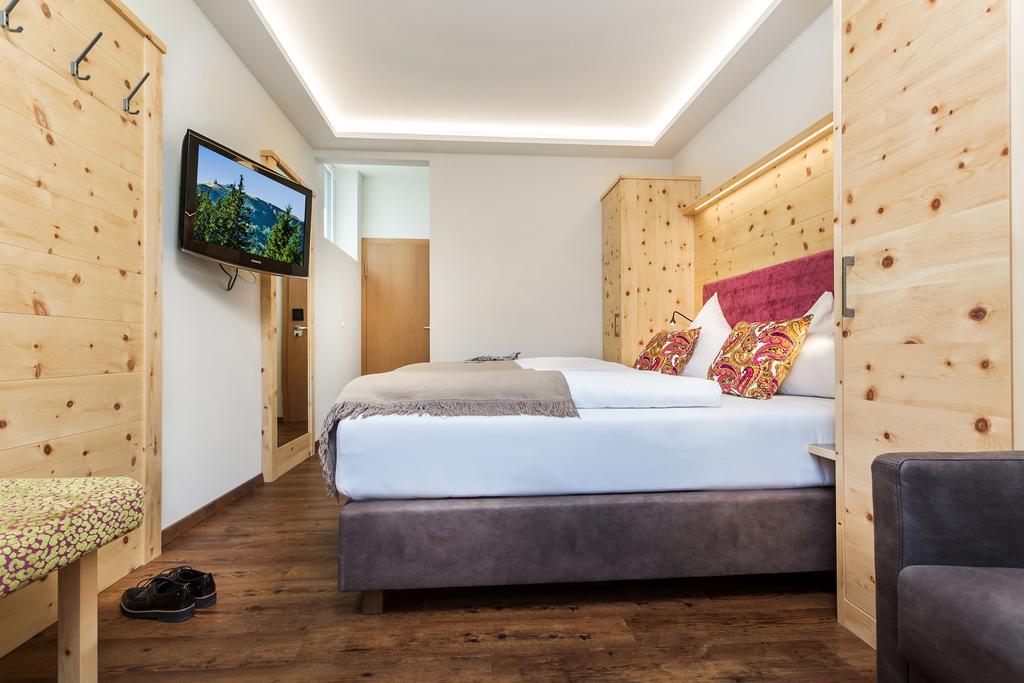 Hotel Talblick Зальбах-Хинтерглемм Номер фото